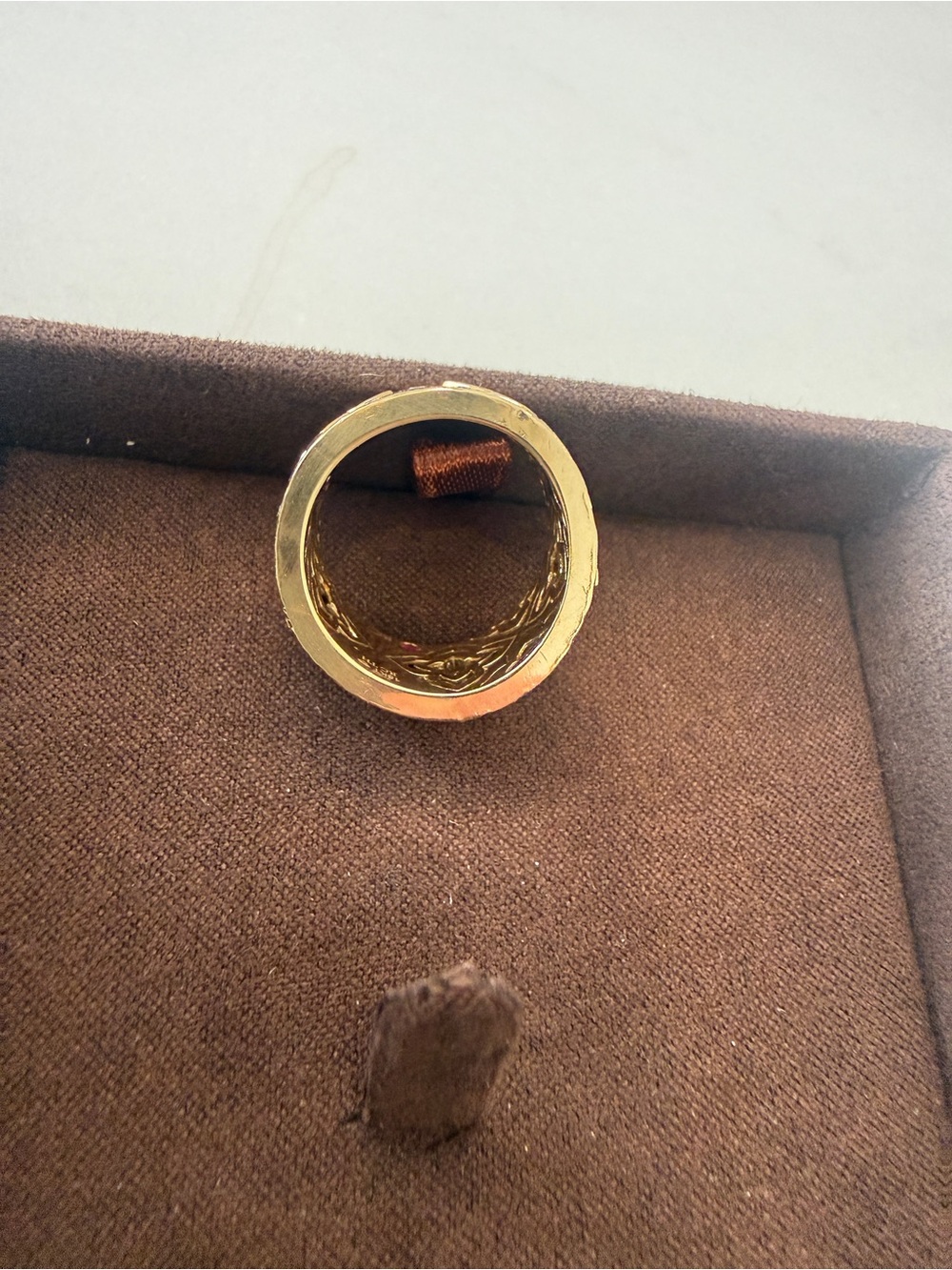 Roberto Coin Venetian Princess 18k gold ring. Size 6.5 - Picture 7 of 16